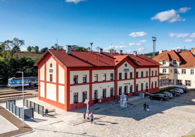Historická budova píseckého nádraží je jako nová