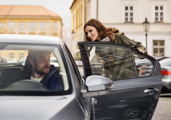 Uber spustil své služby také v Plzni a Ostravě