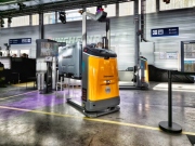 ​Inteligentní automatizace pro aplikace se zdvihem - Jungheinrich uvádí na trh mobilního robota EAC 212a