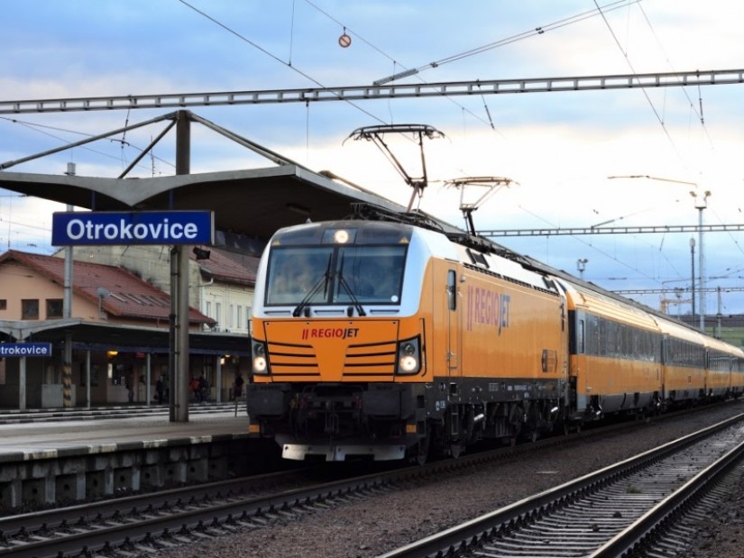 RegioJet slaví páté výročí provozu svých vlaků na českých kolejích ...