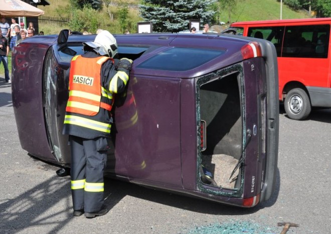 Pojišťovny zdražily povinné ručení průměrně o deset procent