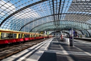 I přes levné měsíční jízdné si tisíce lidí v Berlíně koupily klasický tarif