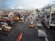 Rotterdam otevřel nový parkovací areál Maasvlakte Plaza