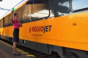 Počet spojů RegioJetu narostl od neděle 10. prosince o více než 40 procent
