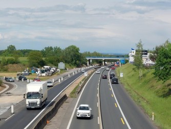 ​Studie OECD: Silnice budoucnosti nebudou vznikat podle počtu aut