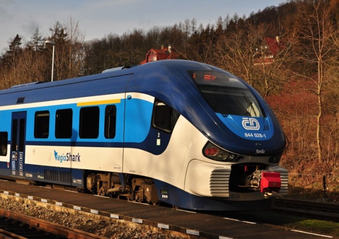 Českým drahám loni přibyly více než tři miliony cestujících