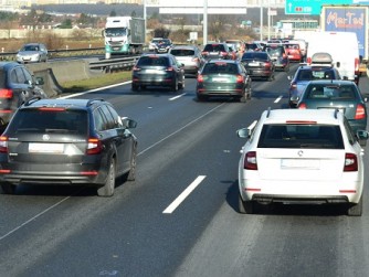 ​Ministerstvo dopravy: Rok 2026 přináší řidičům řadu novinek