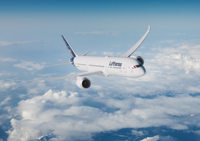 Lufthansa kvůli omikronu zruší v zimní sezoně 33 000 letů