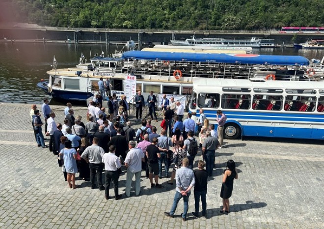 ​Asociace středočeských dopravců ADSSS se mění na Svaz zaměstnavatelů ve veřejné autobusové dopravě