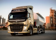 Volvo nabízí v podobě nového modelu FM univerzální vozidlo pro dopravce