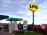 V 1. pololetí v Česku meziročně přibylo o 100 % více nových vozidel na LPG, na přestavbu se čeká měsíce