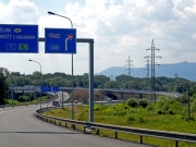 Za účasti ministra dopravy začala na Třinecku stavba dalšího úseku
silnice I/11