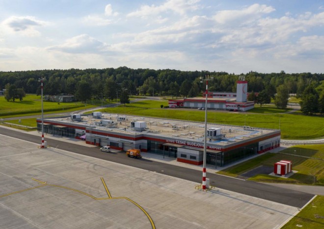 Smartwings nebudou létat z Českých Budějovic