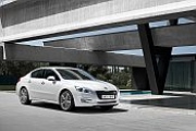 Peugeot novým modelem cílí na zkušené a firemní zákazníky