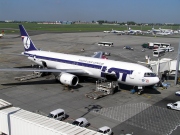 Polsko jedná o prodeji podílu ve státních aerolinkách LOT investorům z Číny