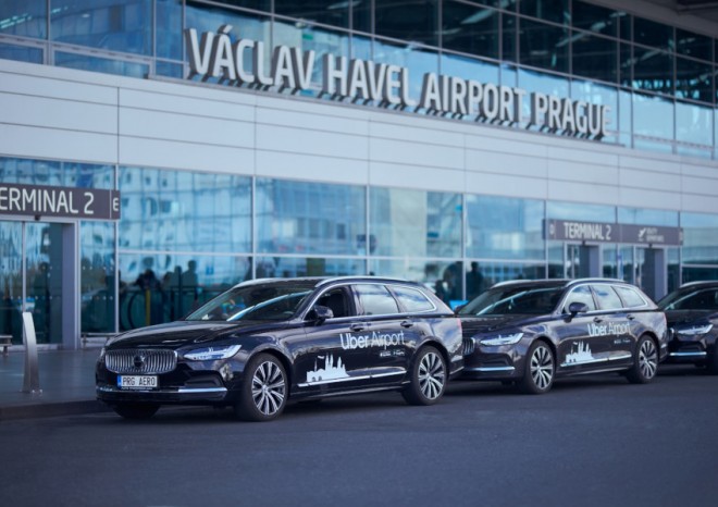 Taxislužbu na Letišti Václava Havla Praha nově zajišťuje Uber