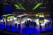Světová premiéra nového autobusu Tourismo RHD