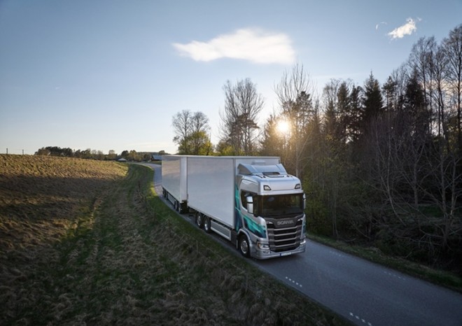 ​IRU vítá pokrok při revizi směrnice o hmotnostech a rozměrech