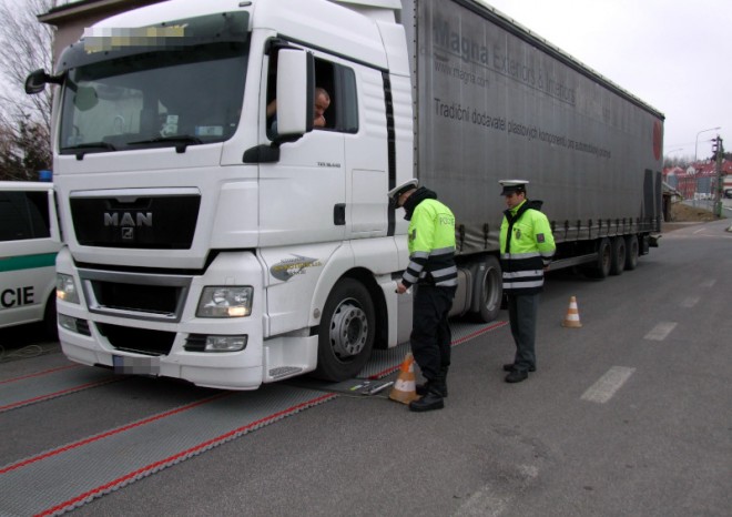 Ministr Kupka chce vytvořit silniční inspekci pro lepší kontrolu kamionů