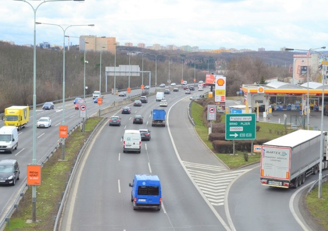 Anketa DN: Služby spojené s palivovými kartami usnadňují dopravcům činnost a pomáhají i s cash-flow