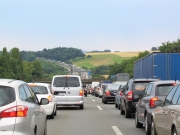 Autoklub spustil web s informacemi o pravidlech provozu v cizině