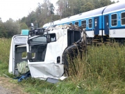 Nehod na přejezdech ubylo, následky zůstávají tragické