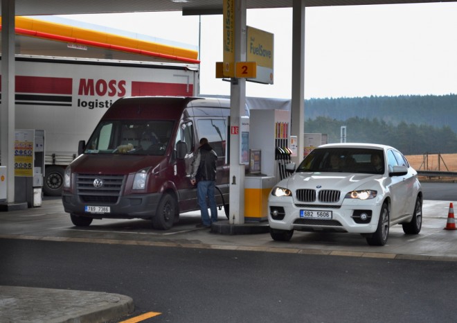 ​Srovnání prodávaných prémiových paliv je obtížené