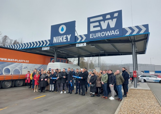 Eurowag otevřel u Jihlavy svou první čerpací stanici na HVO100 v Česku