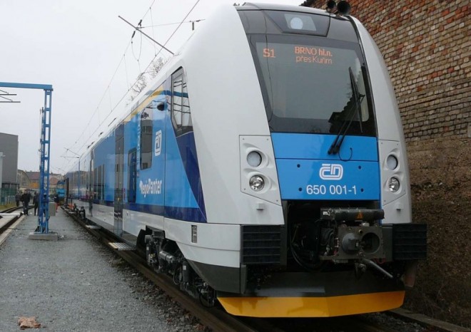 ČD si objednaly dalších až 11 RegioPanterů za 1,2 miliardy korun