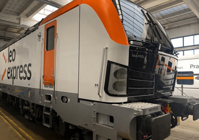 ​Leo Express představil polep lokomotiv Vectron pro soupravy Talgo