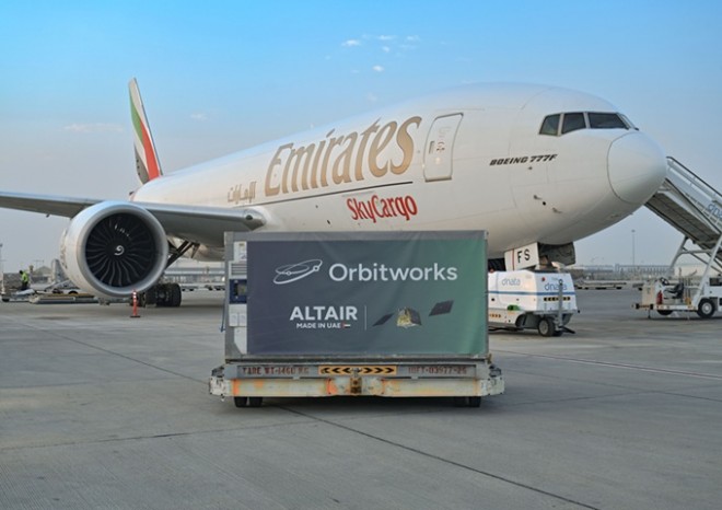 ​Emirates SkyCargo přepravila první komerční AI satelit ze Spojených arabských emirátů