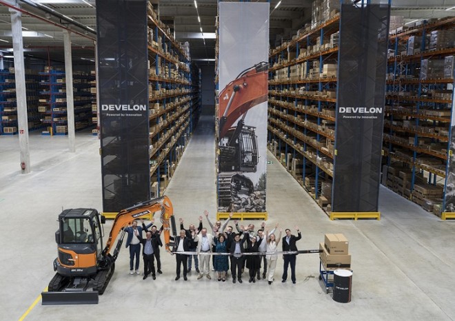 ​Develon otevřel v Belgii nové distribuční centrum pro Evropskou unii