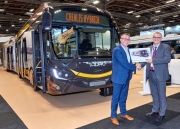 TADAO převzala klíče od pětistého autobusu Crealis