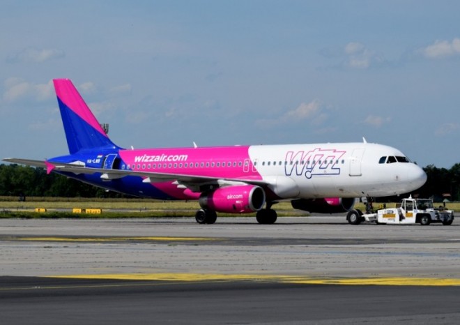 ​Wizz Air se začíná vracet ke komerčním letům přerušeným virem