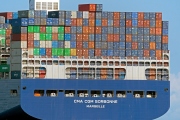 Francouzský rejdař CMA CGM chce koupit firmu Altice, která vlastní kanál BFM