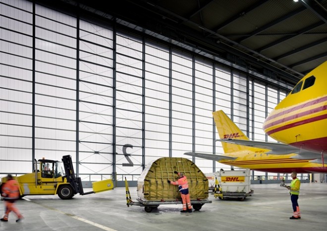 ​DHL Express rozšiřuje globální portfolio o novou službu Heavy Weight Express