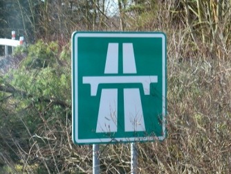 ​Černé a šedé e-shopy s dálničními známkami  mohou motoristy připravit o desetitisíce