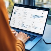 ​DKV Mobility Carbon Monitor poskytuje okamžitý přehled o emisích vozového parku