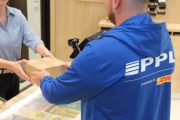 ​PPL rozšiřuje síť výdejních míst. Nově spolupracuje s prodejními místy Sazky
