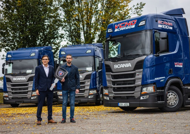 Jubilejní stá Scania pro společnost VCHD Cargo