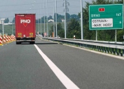 ŘSD zakázalo vjezd kamionů na dva mosty na D1 v Ostravě