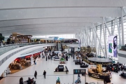 ​Maďarská vláda chce získat většinový podíl v mezinárodním letišti v Budapešti