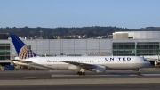 United Airlines začnou příští rok létat z Prahy do New Jersey