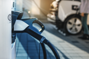 ​Stoprocentní zelená elektřina v dobíjecí síti DKV Mobility