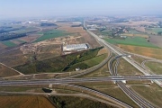 Poptávka po průmyslových nemovitostech trhá rekordy