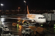 easyJet rozšiřuje počet letů z Prahy
