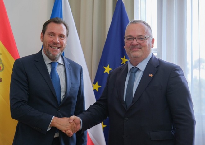 ​Česko a Španělsko chtějí posílit evropské investice do VRT i nákladní železnice