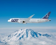 Aerolinky LOT jednají o úpravě dreamlinerů na nákladní letadla