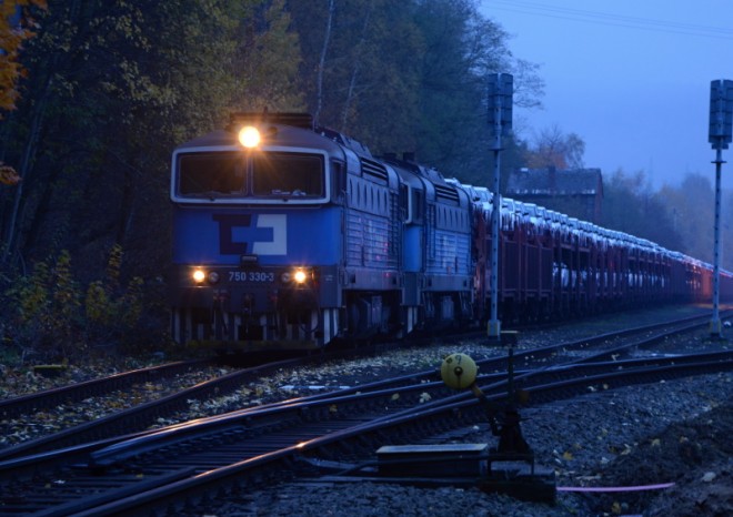 ČD Cargo znovu vozí automobily do Polska