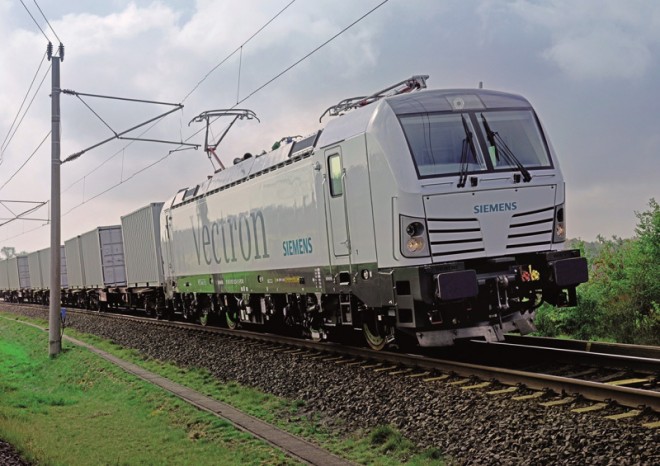 ​Unipetrol koupí od Siemensu tři nové lokomotivy Vectron